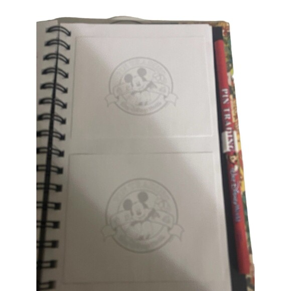 WALT DISNEY WORLD Vintage 2002 "Pin Trading Journal" w/Pencil Mickey Mouse-NEW - Picture 7 of 11